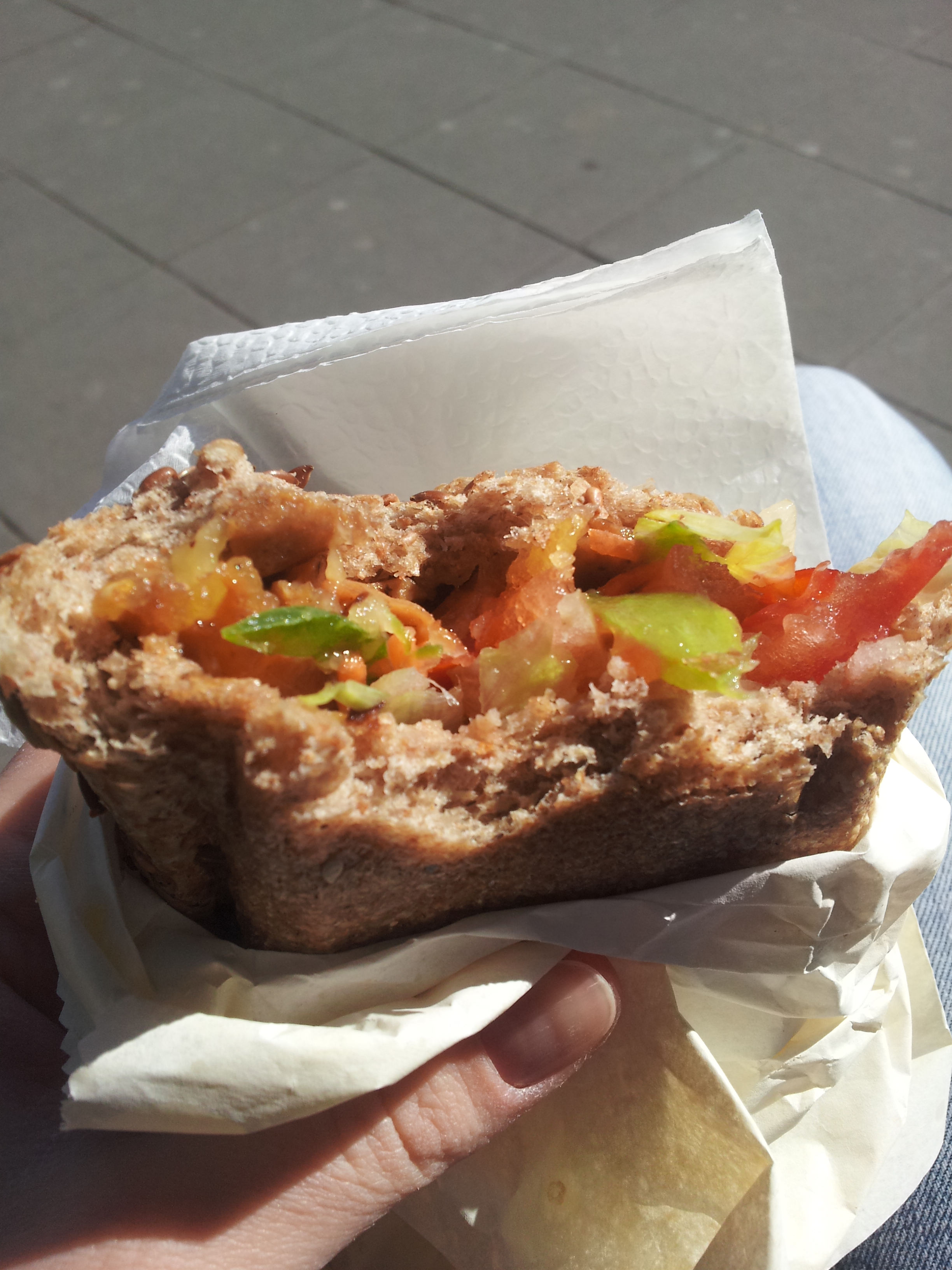 Synthetischer Honig im SandwichDressing Healthy Vegan Life